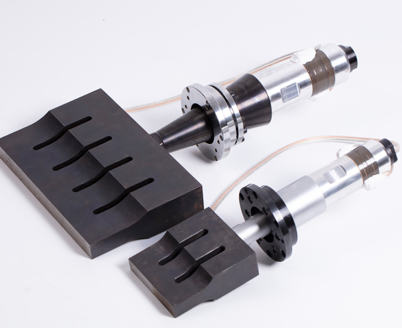 15KHZ2600W压电陶瓷灰片超声波换能器