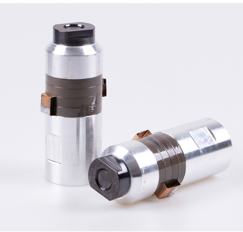 圆柱型夹心20K 2000W超声波换能器