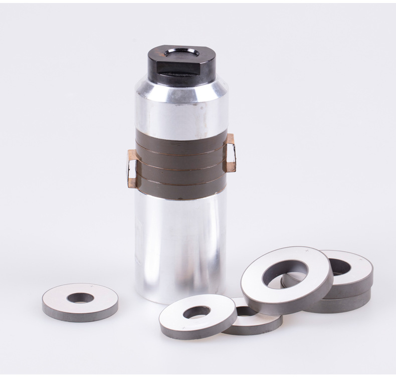 圆柱型夹心20K 2000W超声波换能器